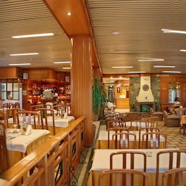 Hotel Kalloni Bay cazare Lesbos