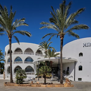 Hotel Hilton Mallorca Galatzo, Santa Ponça , España cazare Santa Ponsa