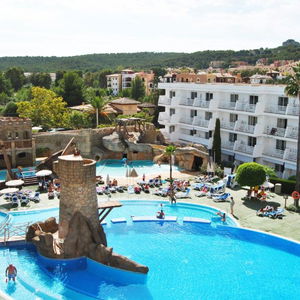 Hotel Pirates Village cazare Santa Ponsa