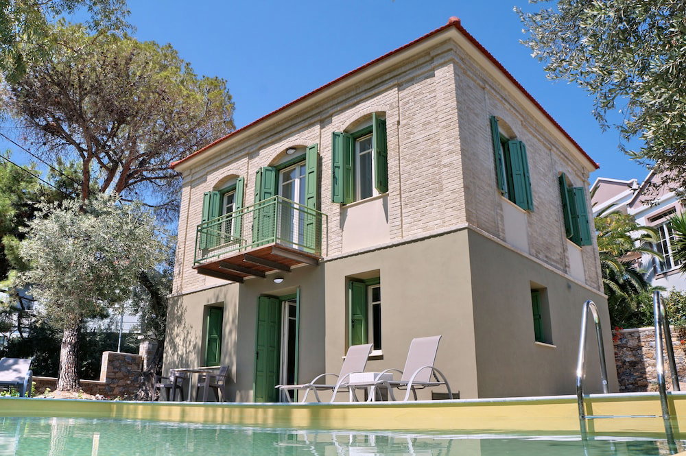 Hotel Ouzo Traditional House With Private Pool