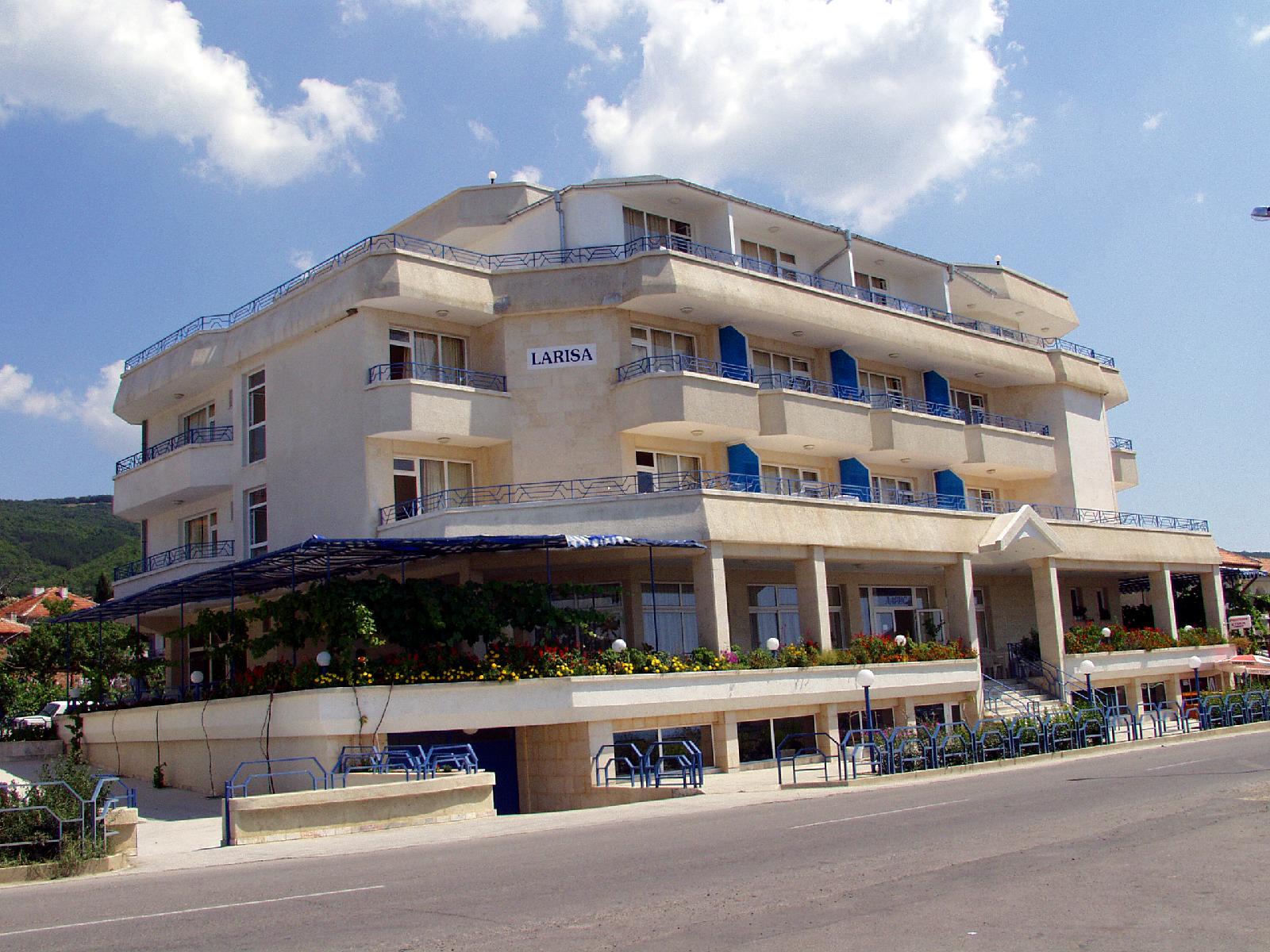 Hotel Larisa 1And 2