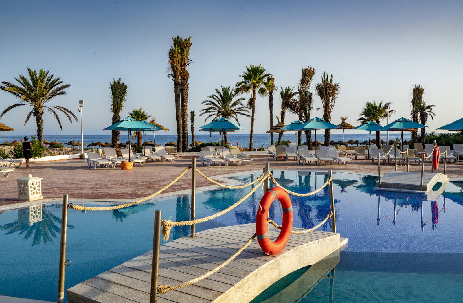dal travel Vincci Helya Beach Memento Suriclub