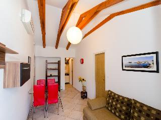 Orka Apartments