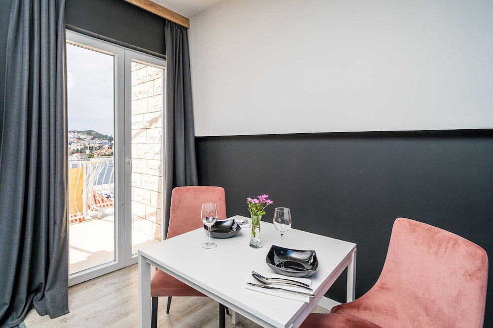 Apartments Tayra