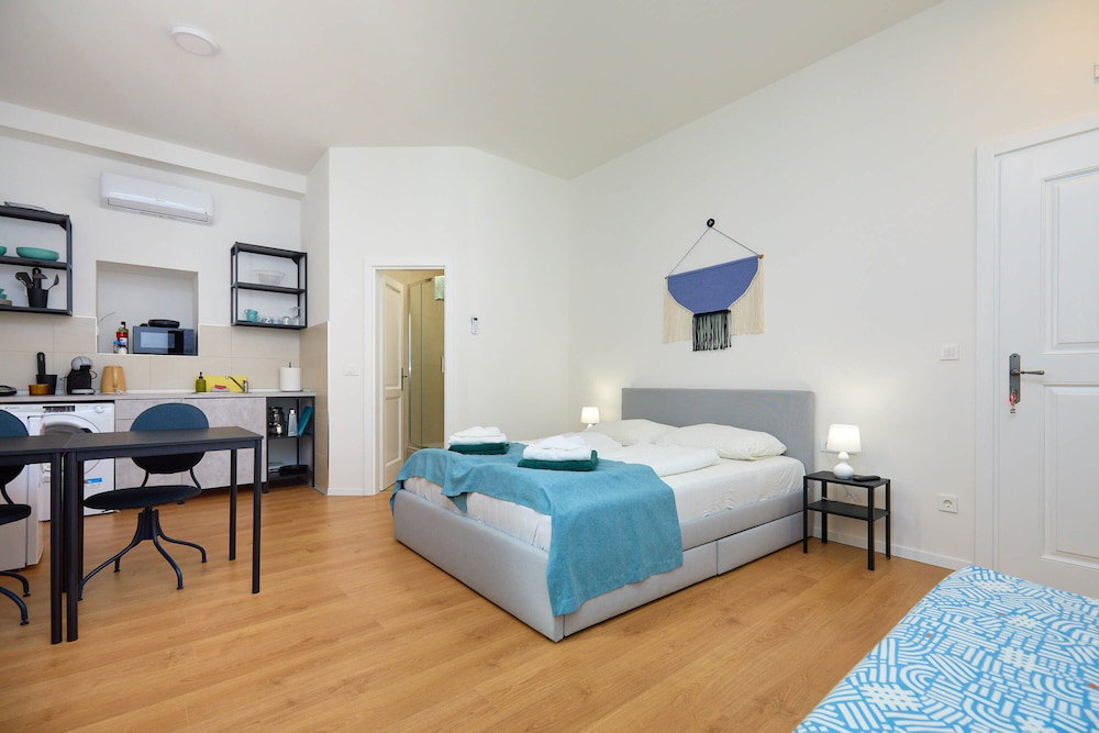 Dominium Premium Location Suites