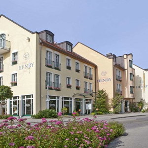 Hotel Henry cazare Erding