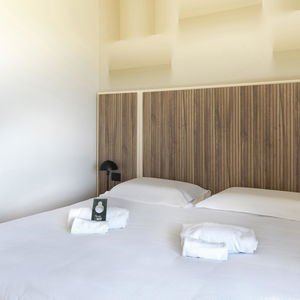 Hotel B&B Hotel Pomezia Cortese cazare Pomezia