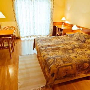 Hotel Holiday Club Heviz cazare Heviz