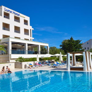Hotel La Luna Hotel cazare Pag