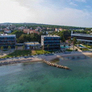 Hotel Liberty Plaza cazare Pag