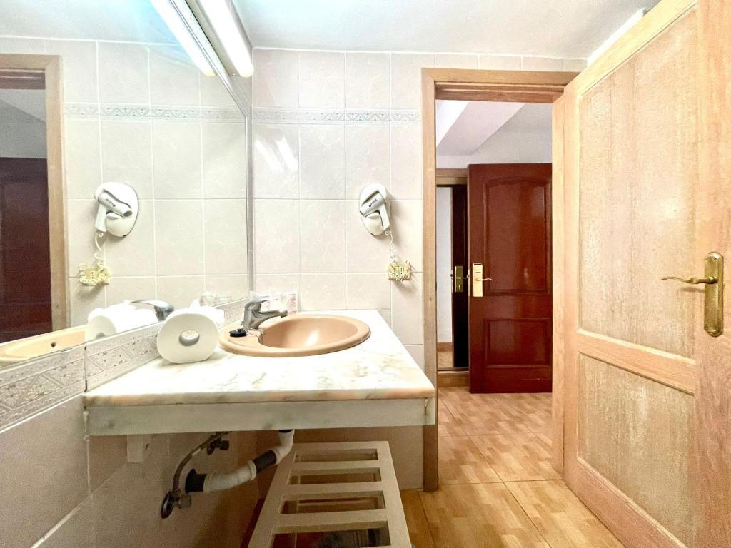 dal travel Apartamentos Park Plaza