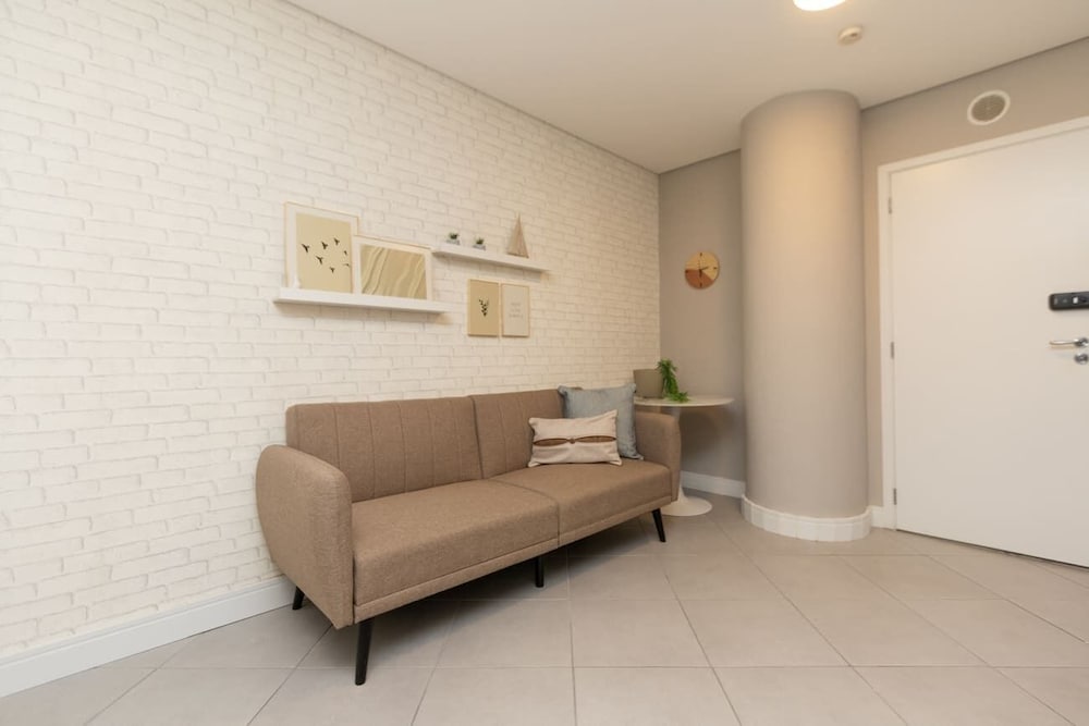 Hotel 360 Av Ipiranga