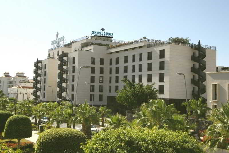 dal travel Zentral Center Hotel