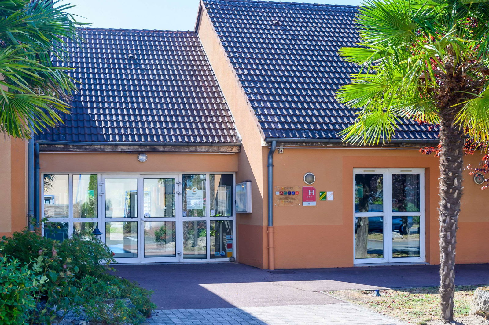 Hotel Comfort Hotel Orleans Saran