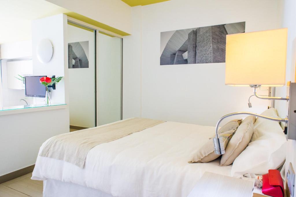 dal travel Udalla Park Hotel