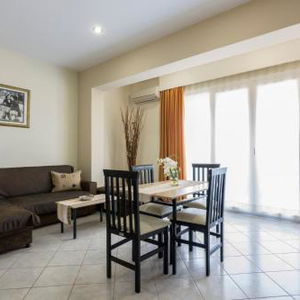 Hotel Yolanda Studios cazare Chios