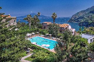 Aequa Hotel