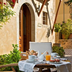 Hotel Ionas Boutique Hotel cazare Creta - Chania