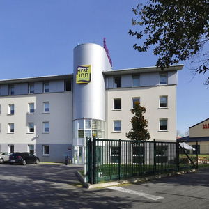 Sejur First Inn Hotel Paris Sud Les Ulis vacanta Les Ulis