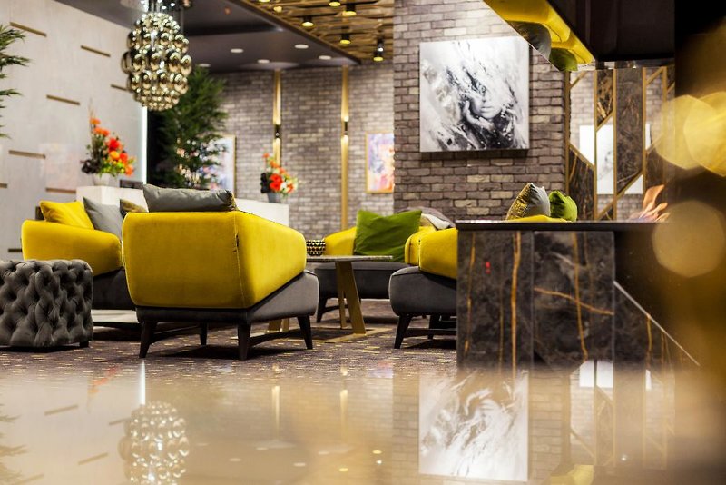 Hotel Platinia Luxury Suites