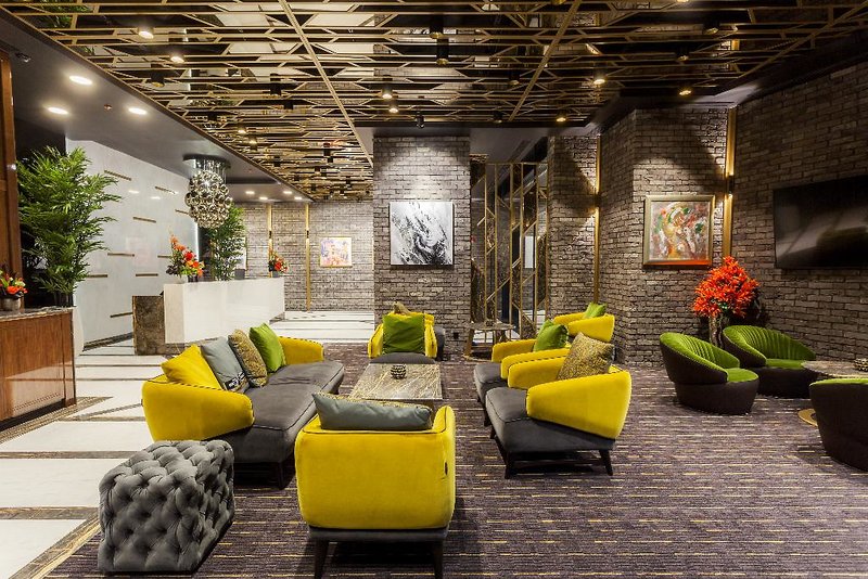 Hotel Platinia Luxury Suites