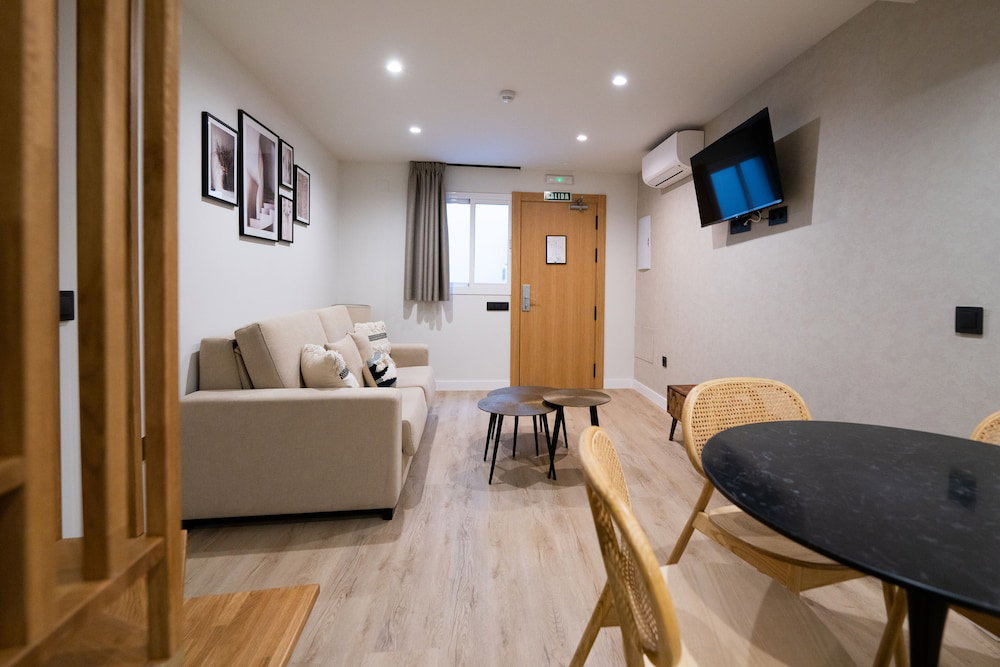 Hotel Apartamentos Málaga Premium Calle San Telmo