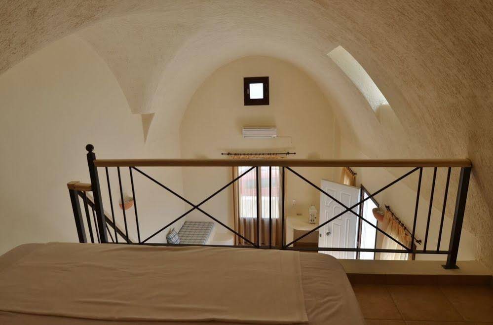 Hotel Sakas Residences