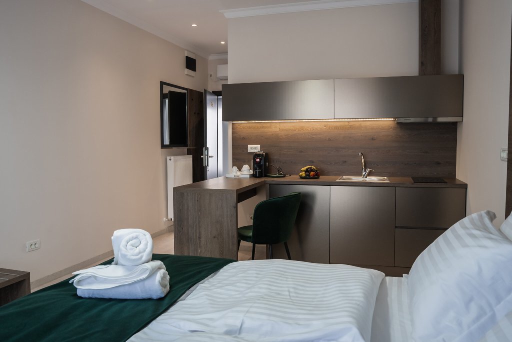 , Mcity Hotel Apartament