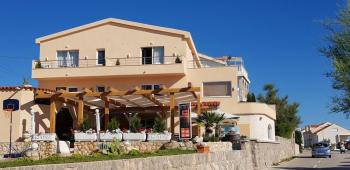 Hotel Guest House Revelin