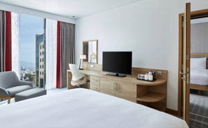 Hotel Hilton Garden Inn Muscat Al Khuwair cazare Muscat