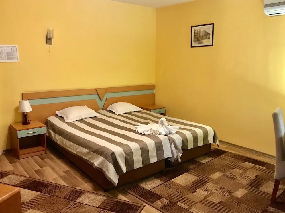 Hotel Alpha