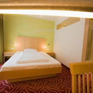 Hotel Krainerhuette cazare Baden