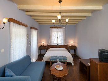 Villa De Loulia Hotel
