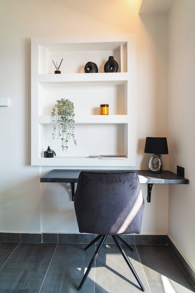Hotel Olive Green Studios And Apartments