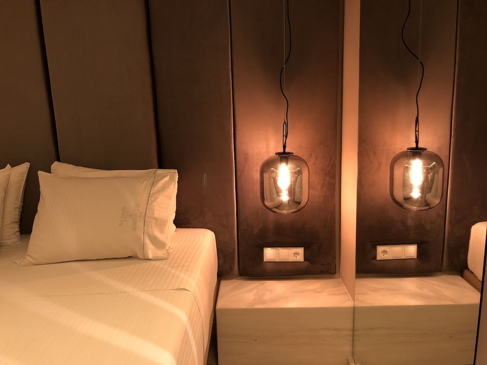 Ionian Eye Design Studios & Spa