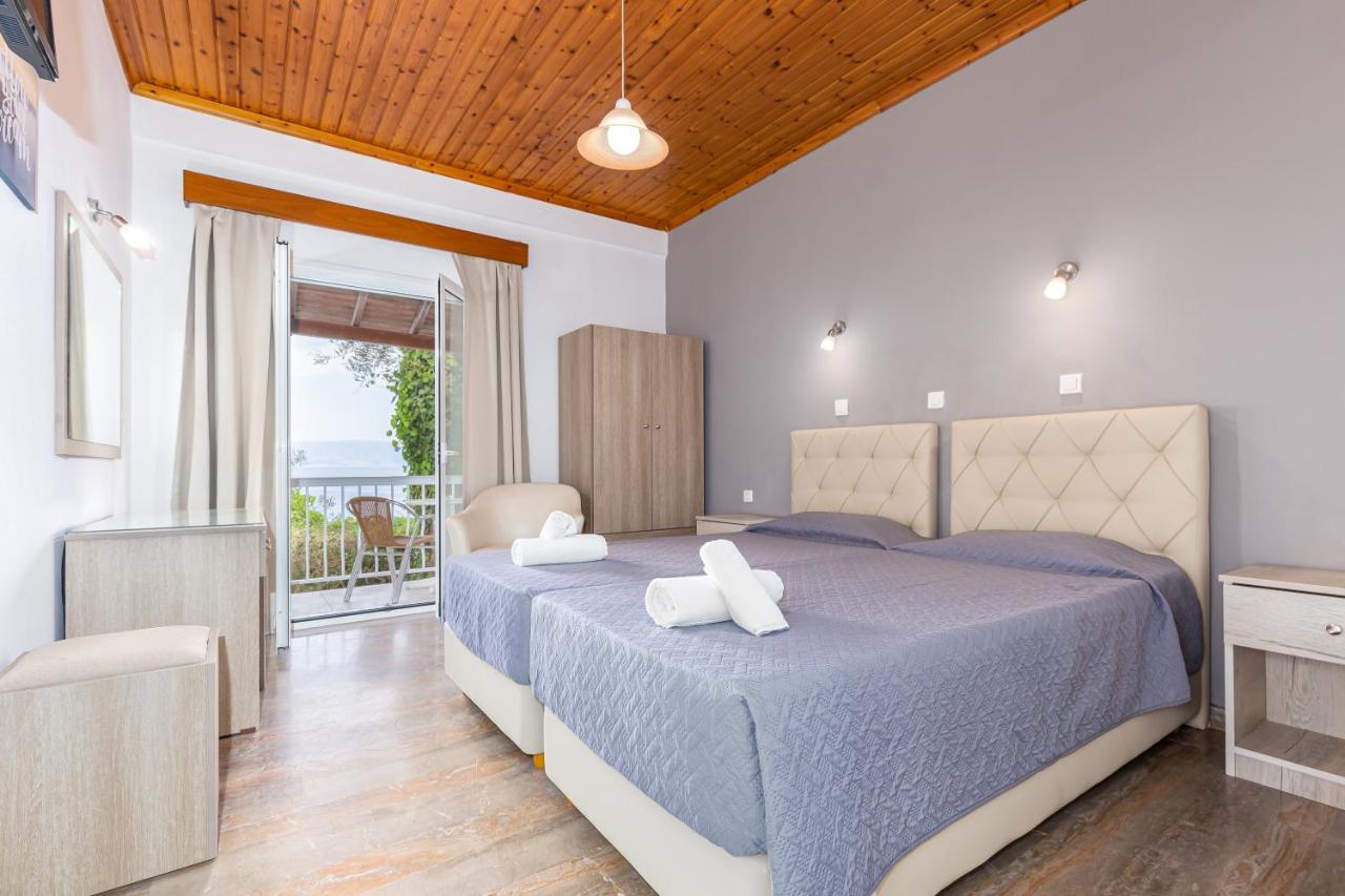 Oasis Hotel - Corfu