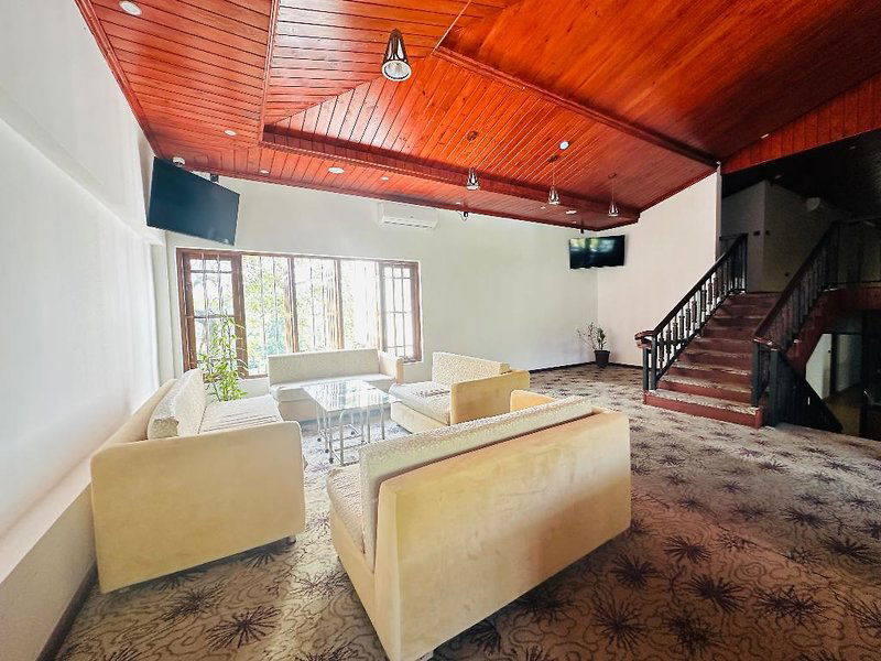 Hotel Moi Ella By Dbi