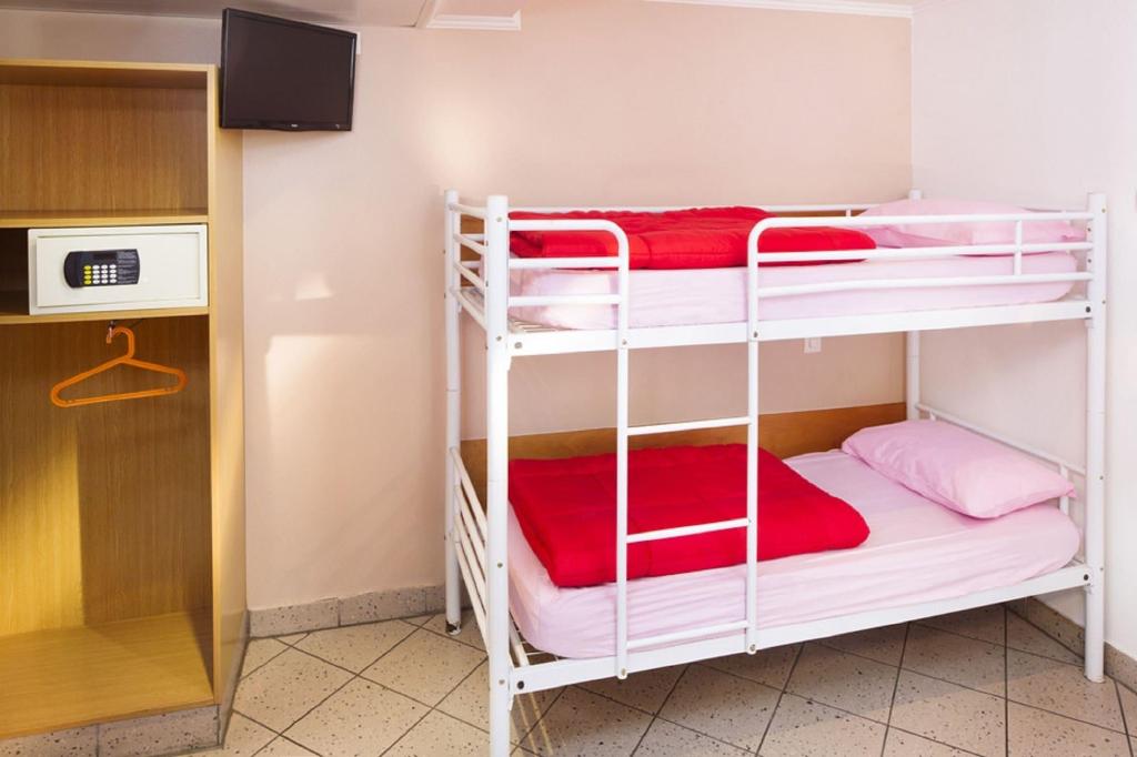 Hotel Auberge Internationale Des Jeunes