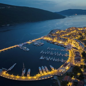 Hotel Portonovi Resort cazare Denovici