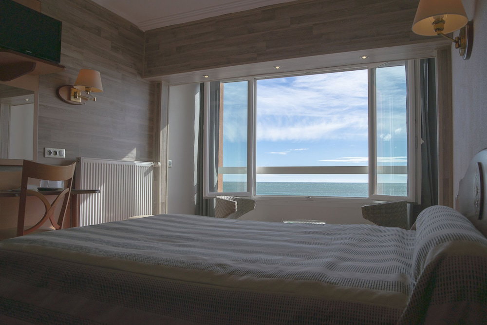 Hotel Mediterranee