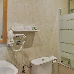 Hotel Los Angeles cazare Figueres