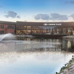 Hotel Crowne Plaza Istanbul Tuzla Viaport Marina By Ihg cazare Istanbul