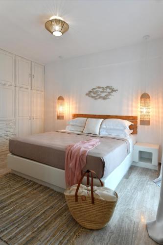 Hotel Ammos Luxury Rooms & Home Paros