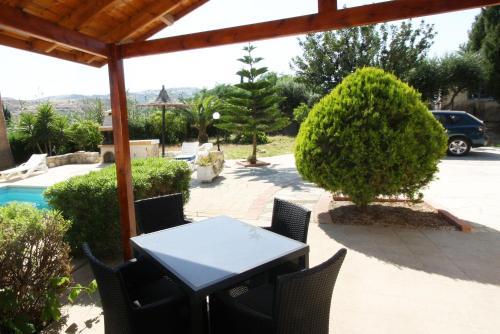 Alonia Villas
