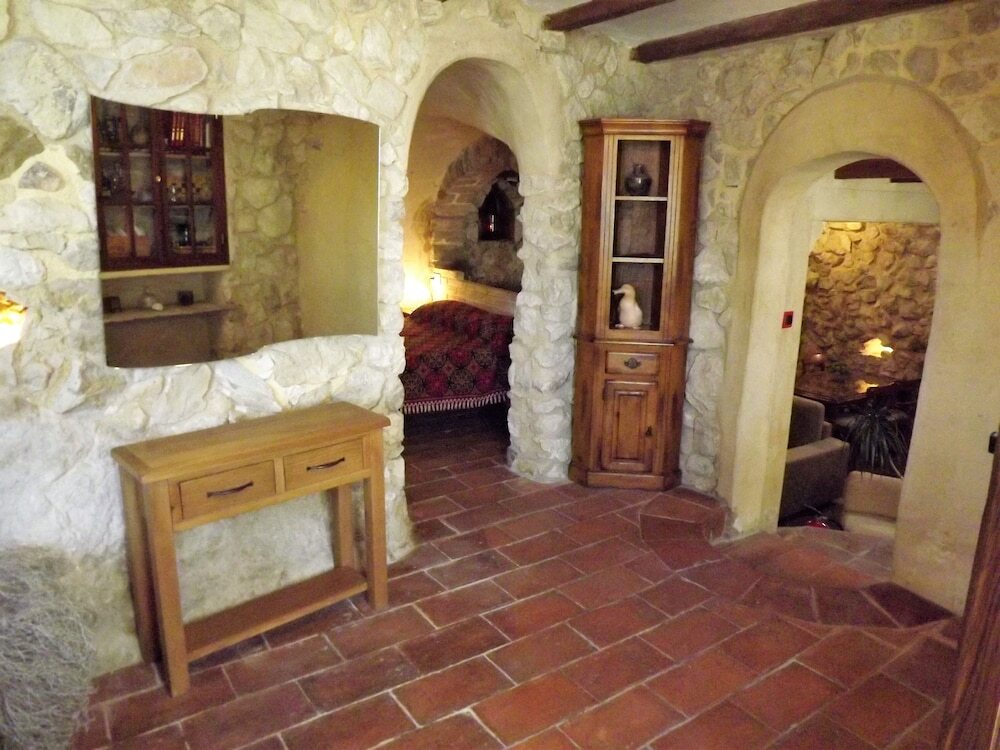 Hotel Altea Suite Vault