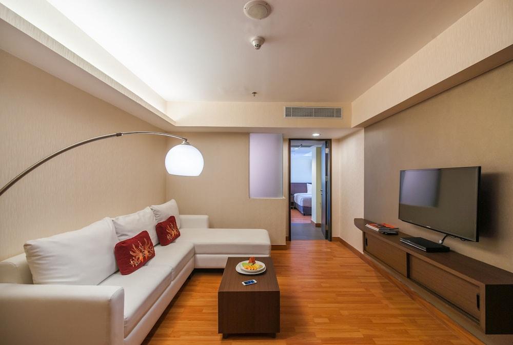 The Atanaya Hotel