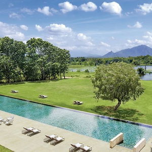 Hotel Jetwing Lake cazare Dambulla