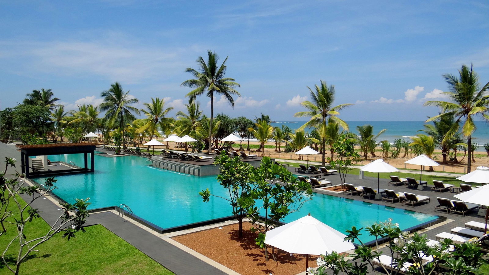 Hotel Nh Bentota Ceysands Resort