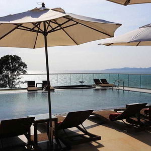 Hotel Centara Grand Phratamnak Pattaya cazare Pattaya