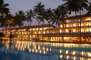 Hotel The Blue Water Hotel cazare Meda Wadduwa